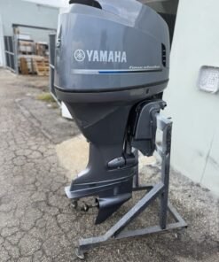 2010 115 HP 115HP YAMAHA FOUR STROKE OUTBOARD MOTOR