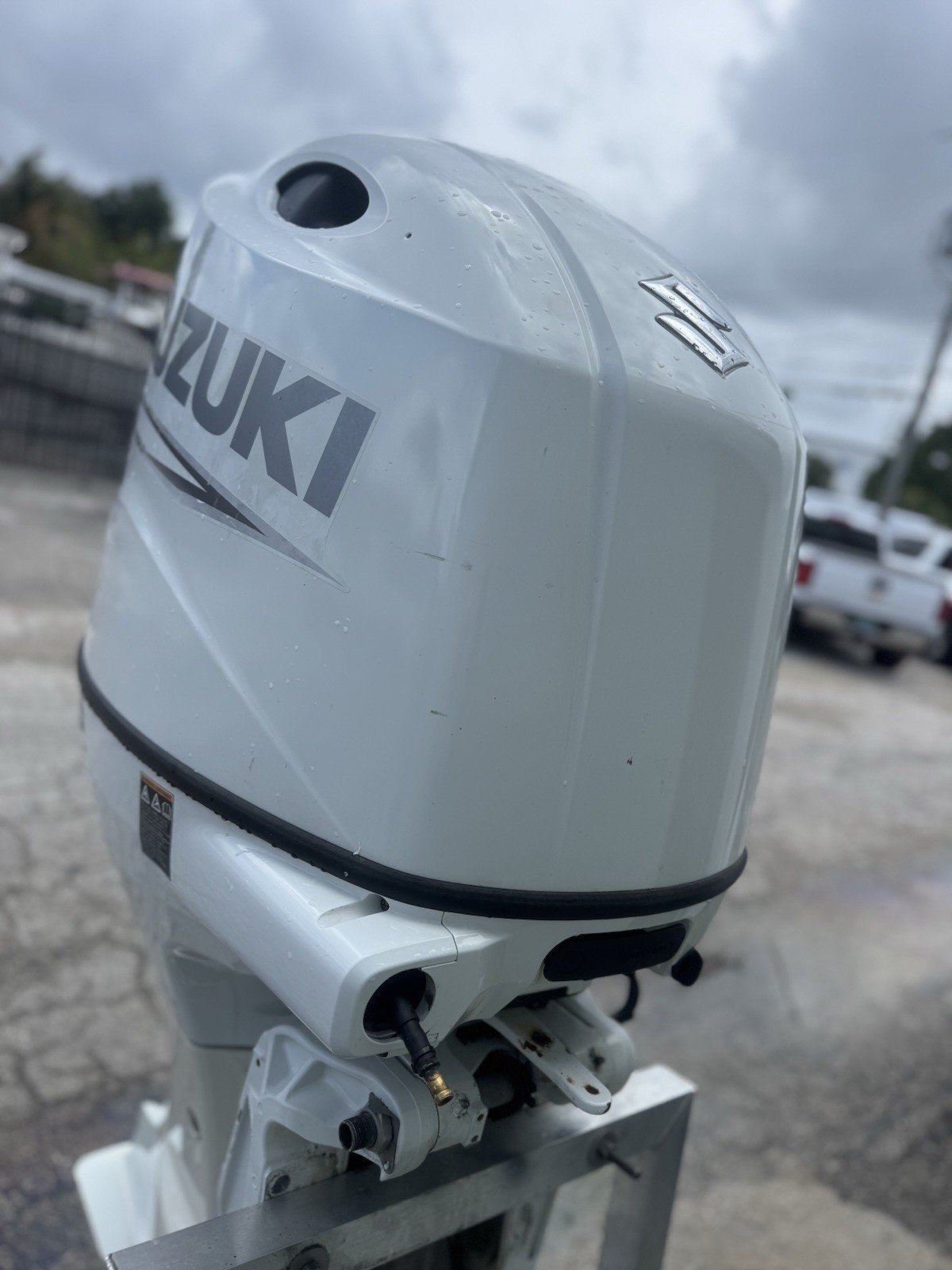 2021 200 HP 200 HP SUZUKI FOUR STROKE OUTBOARD MOTOR YAMAHA MERCURY
