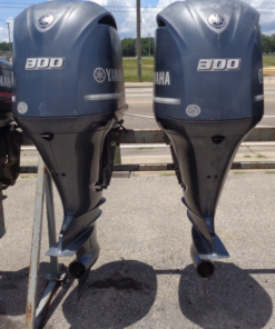Used Pair 2018 Yamaha F300XCA 300HP Four Stroke Outboard Motors – 25 Inch Shaft Digital Electronic Control