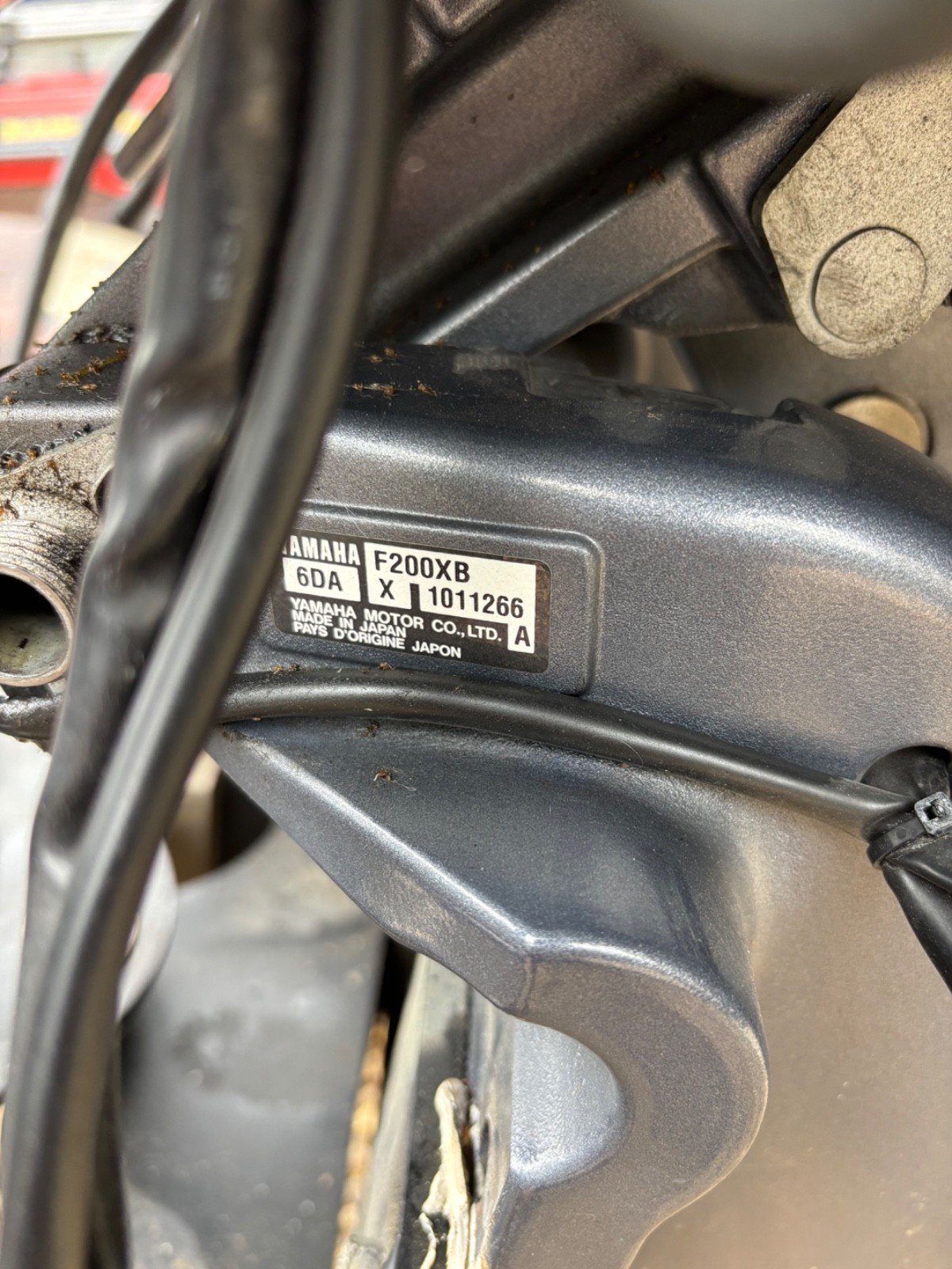 SOLD !!2015 Yamaha Outboard Motor, Freshwater Only, F200XB