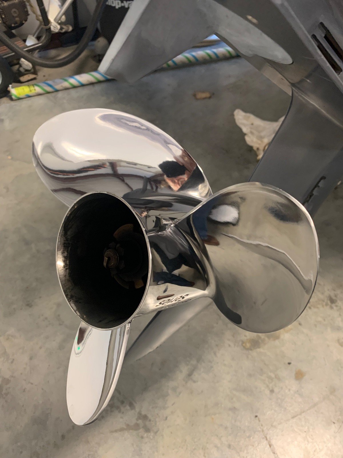 SOLD !!2015 Yamaha Outboard Motor, Freshwater Only, F200XB