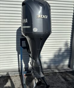 Yamaha F300 300ho 300 Hp Four Stroke outboard Motor F300UCA