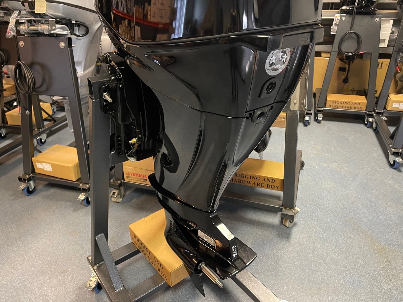 Mercury 40HP EFI ELPT FourStroke Outboard Motor – 20” Long Shaft – Electric Start & Power Trim – 2026 New - Image 4