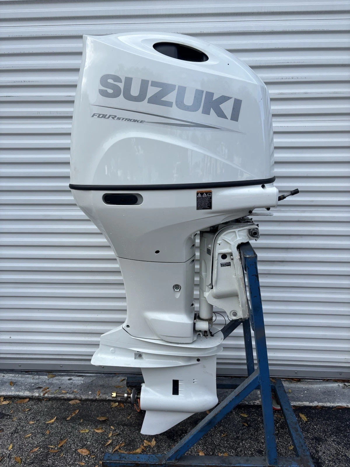 Used 2024 Suzuki DF150A 150 HP 4-Stroke Outboard Motor – 25″ (X) Shaft – Factory Warranty - Image 2