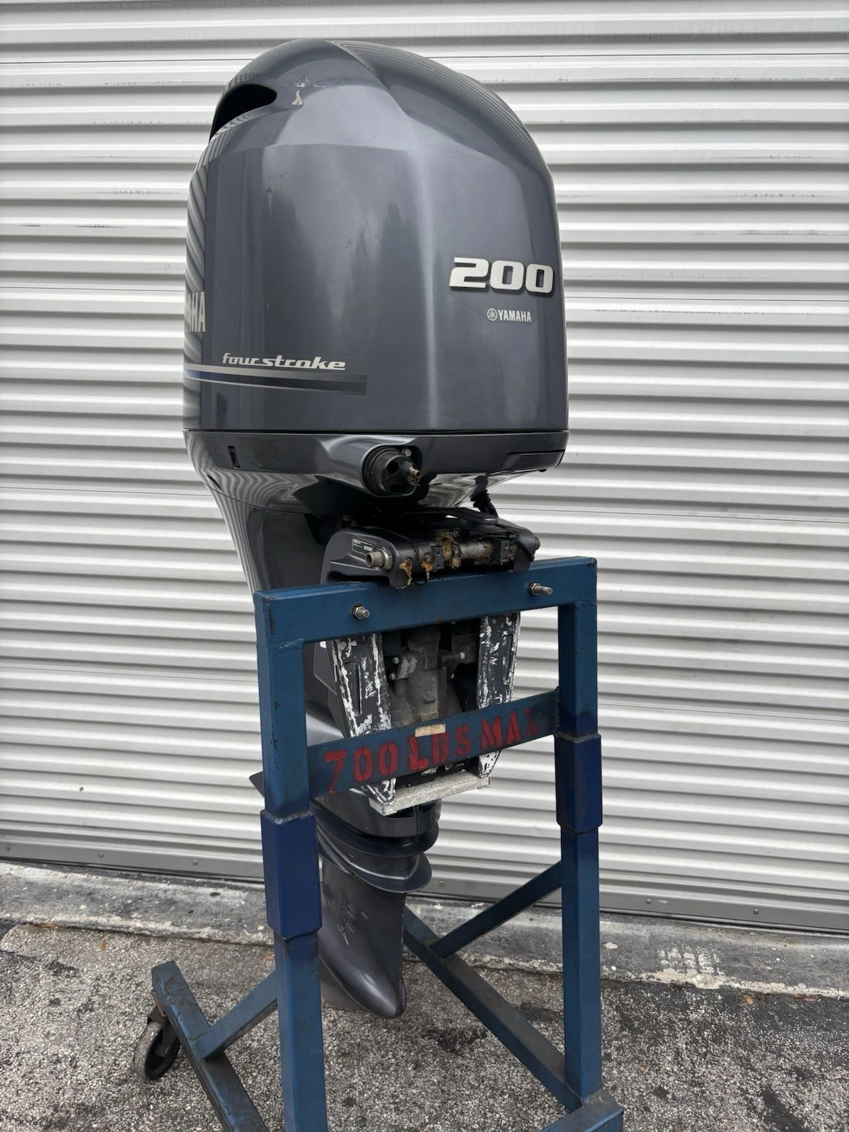Used 2015 Yamaha F200XCA 200 HP 4-Stroke Outboard Motor – 25″ (X) Shaft – Ready to Mount and Run - Image 5