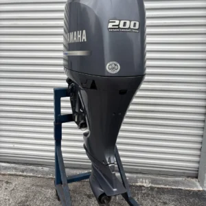 Used 2015 Yamaha F200XCA 200 HP 4-Stroke Outboard Motor – 25″ (X) Shaft – Ready to Mount and Run