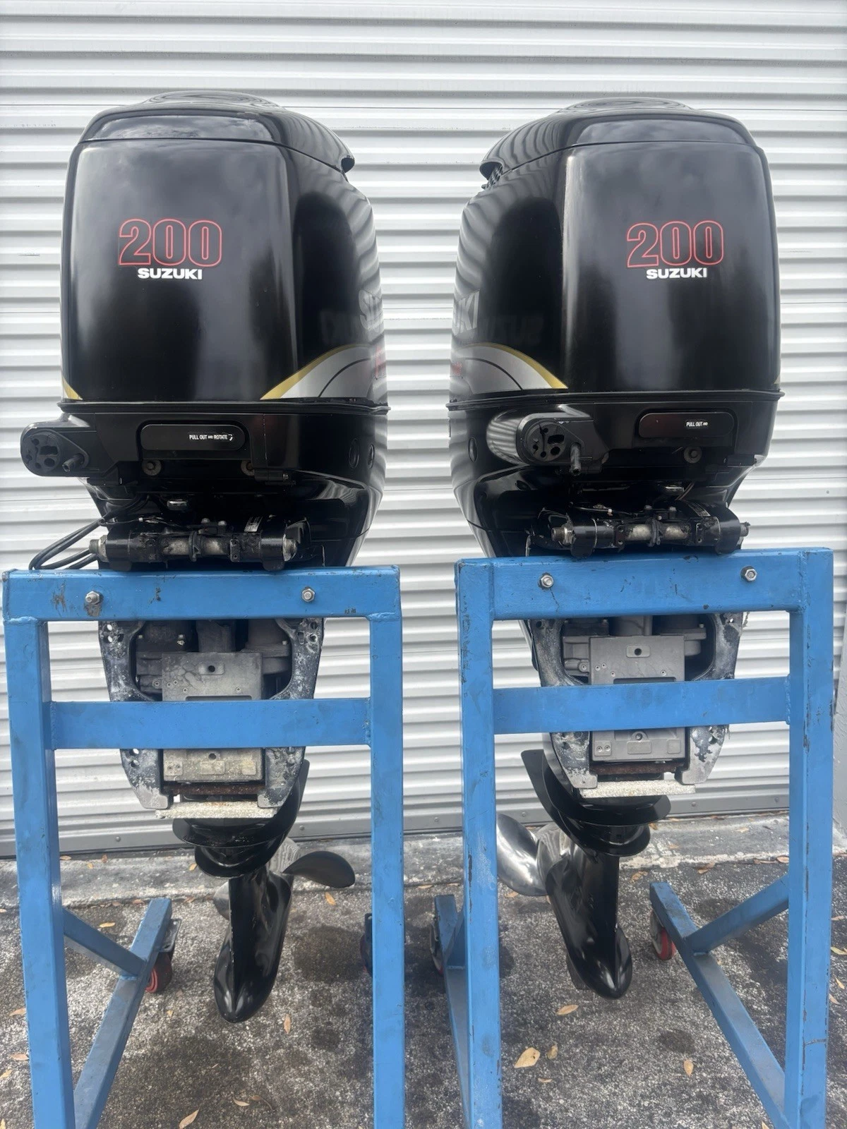2006 Suzuki DF200 200HP 4-Stroke Outboard Motors Pair – 25” Shafts – 632 Hours ( price is for both motors ) - $5550 for one - Image 3